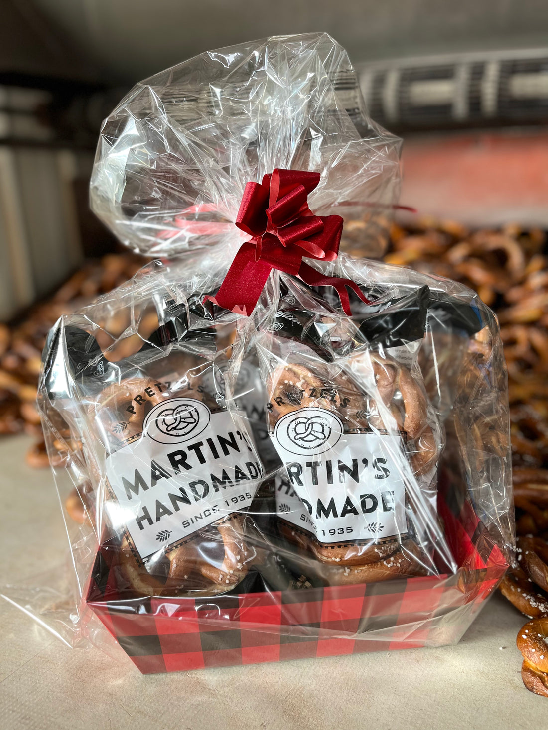 Classic Pretzel Gift Box