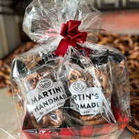 Classic Pretzel Gift Box